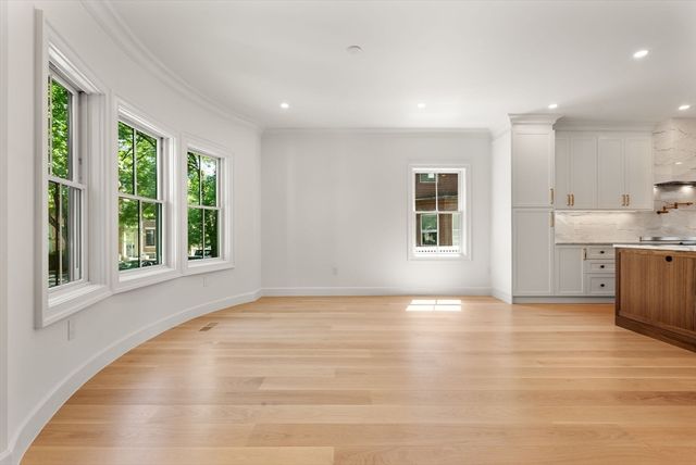 18 Naples Rd, Brookline, MA 02446