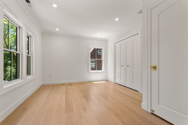 18 Naples Rd, Brookline, MA 02446