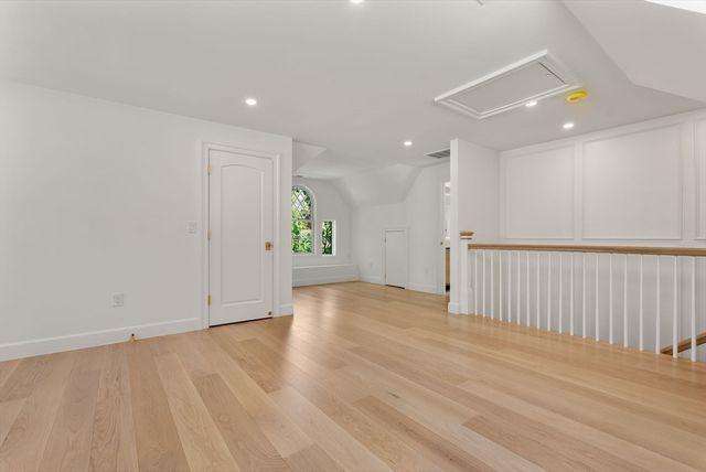 18 Naples Rd, Brookline, MA 02446