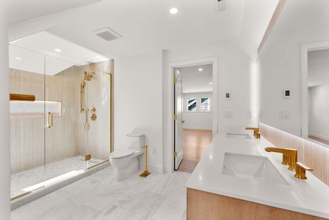 18 Naples Rd, Brookline, MA 02446