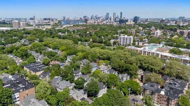 18 Naples Rd, Brookline, MA 02446
