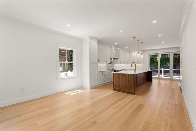 18 Naples Rd, Brookline, MA 02446