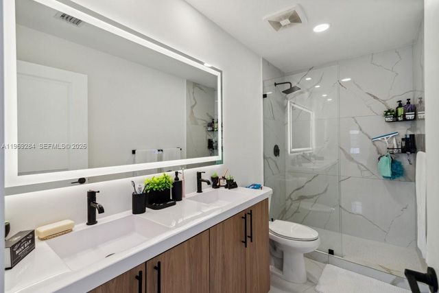 1396 NW 3rd St, Florida City, FL 33034