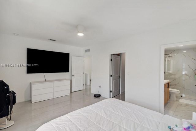 1396 NW 3rd St, Florida City, FL 33034