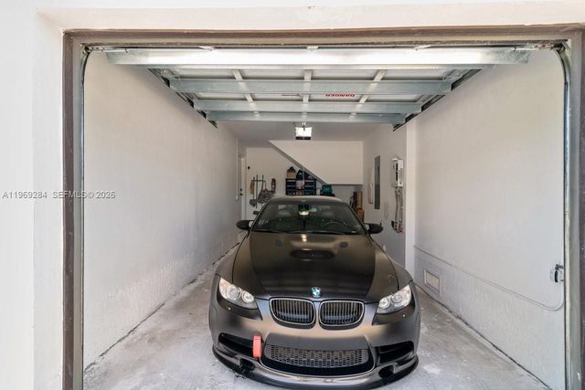 1396 NW 3rd St, Florida City, FL 33034