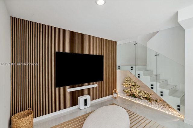 1396 NW 3rd St, Florida City, FL 33034