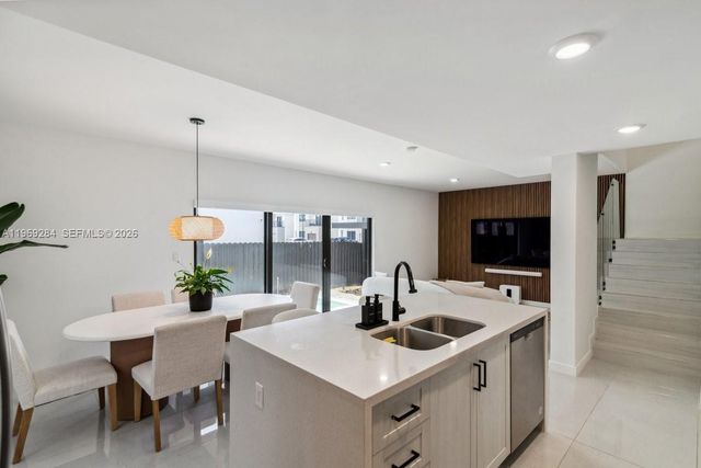 1396 NW 3rd St, Florida City, FL 33034