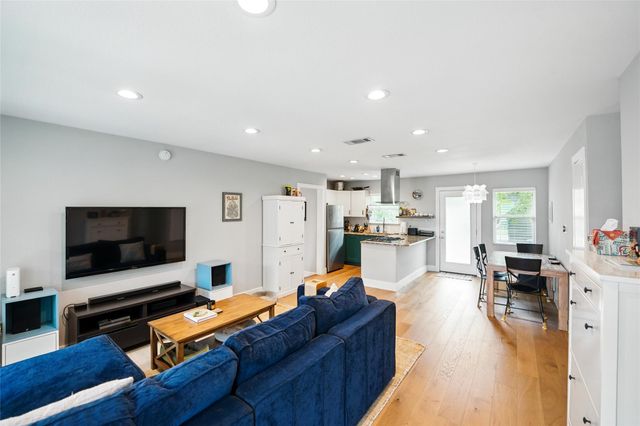 6501 Hickman Ave, Austin, TX 78723