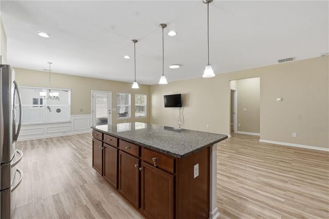 88 Thomaston Street, Newnan, GA 30263