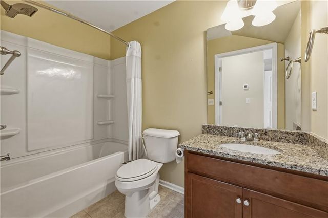 88 Thomaston Street, Newnan, GA 30263