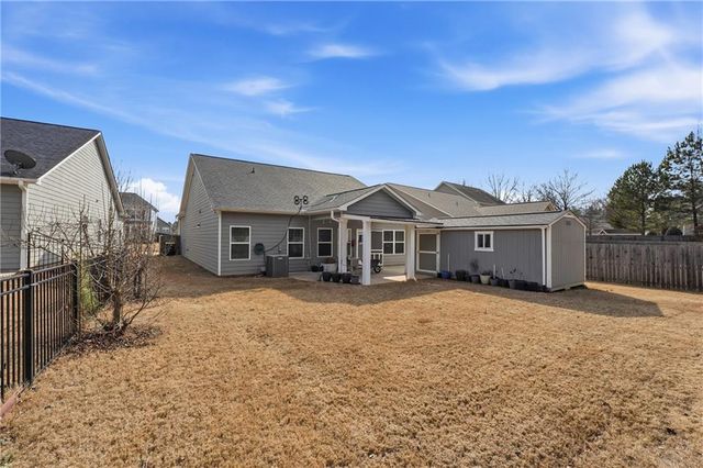 88 Thomaston Street, Newnan, GA 30263