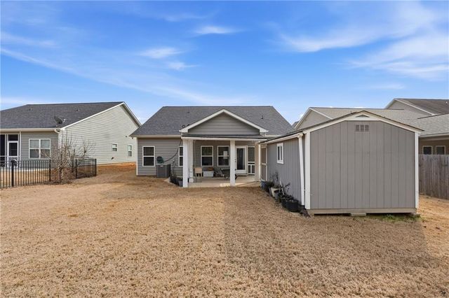 88 Thomaston Street, Newnan, GA 30263