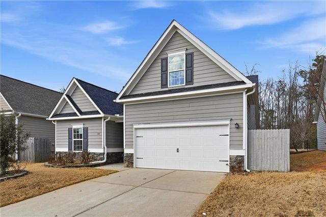 88 Thomaston Street, Newnan, GA 30263