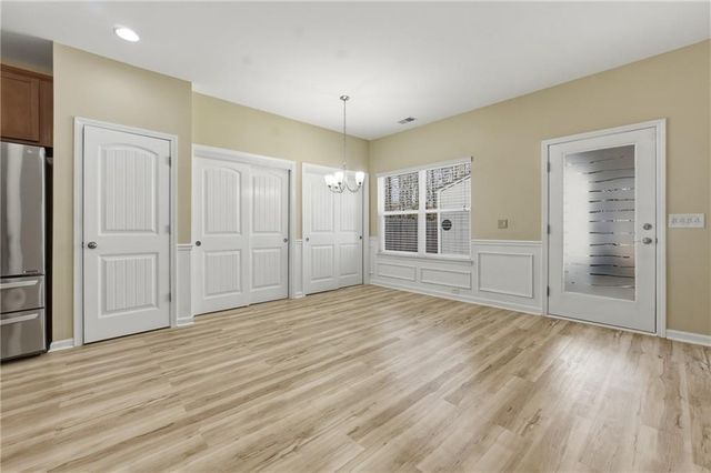 88 Thomaston Street, Newnan, GA 30263