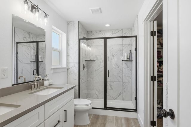 515 N FOX Ln, Spokane Valley, WA 99206