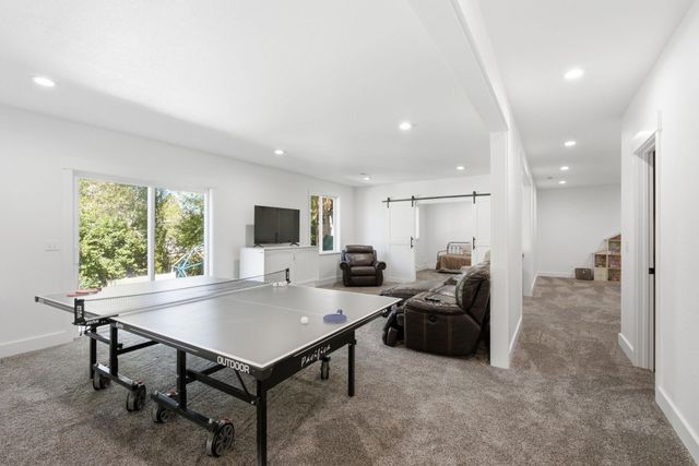 515 N FOX Ln, Spokane Valley, WA 99206