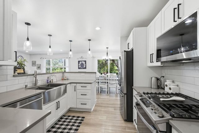 515 N FOX Ln, Spokane Valley, WA 99206