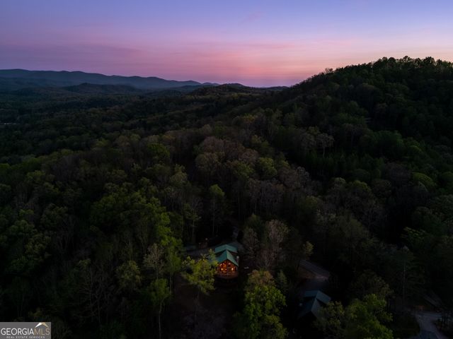 431 Sunrock Mountain Road, Blue Ridge, GA 30513