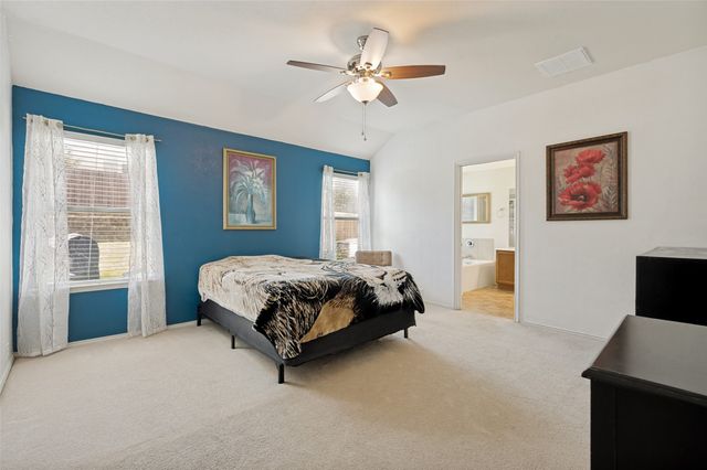 8616 Chisholm Trail, Cross Roads, TX 76227