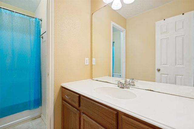 8616 Chisholm Trail, Cross Roads, TX 76227