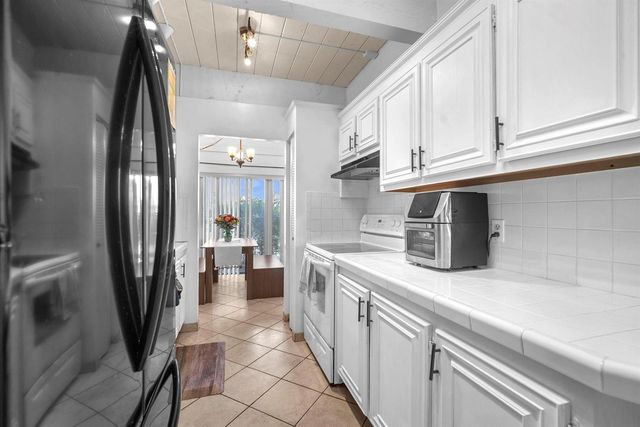 740 E Coco Plum Circle 3, Plantation, FL 33324