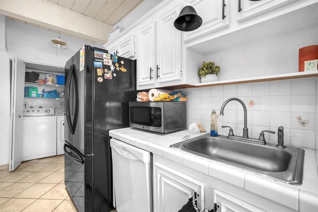 740 E Coco Plum Circle 3, Plantation, FL 33324
