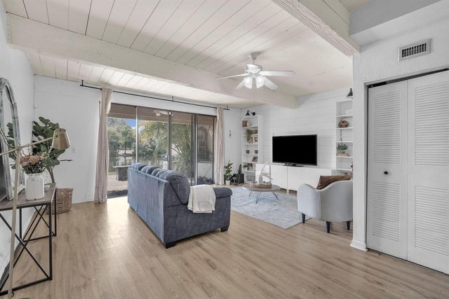 740 E Coco Plum Circle 3, Plantation, FL 33324