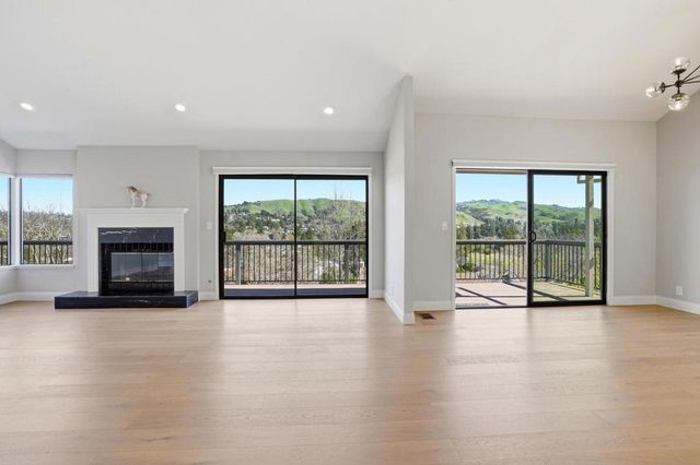 118 Merion Terrace, Moraga, CA 94556