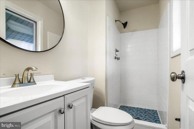 6700 CIPRIANO RD, Lanham, MD 20706