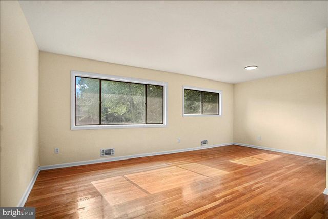 6700 CIPRIANO RD, Lanham, MD 20706