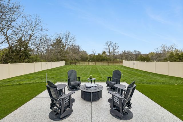 845 Brook Trl, Lebanon, TN 37087