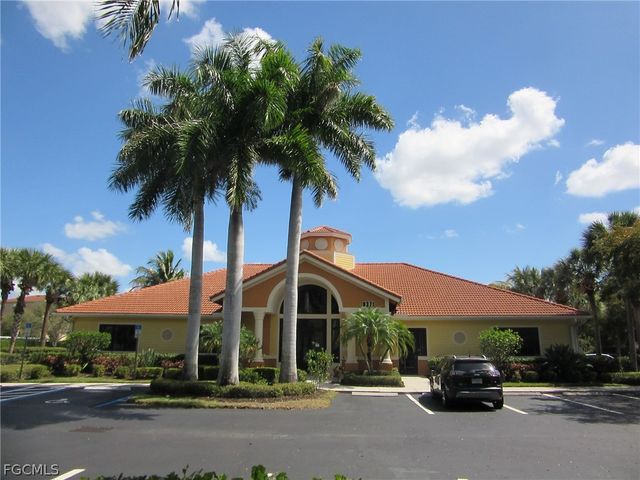 8251 Pathfinder LOOP 641, Fort Myers, FL 33919