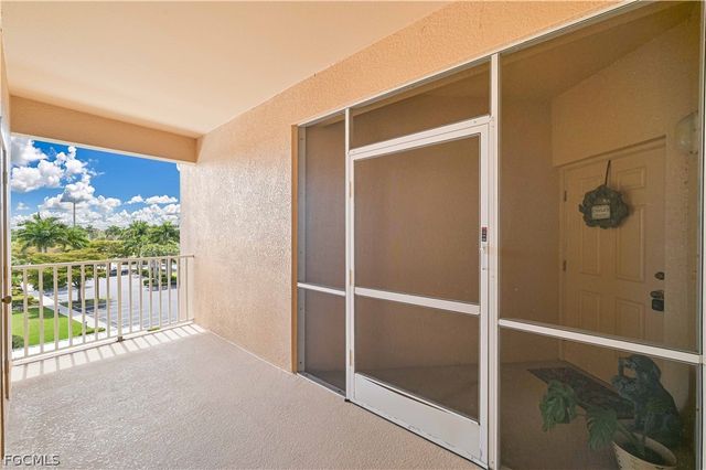 8251 Pathfinder LOOP 641, Fort Myers, FL 33919