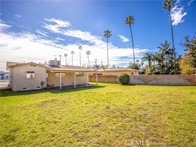 17320 Anastasia, Fontana, CA 92335