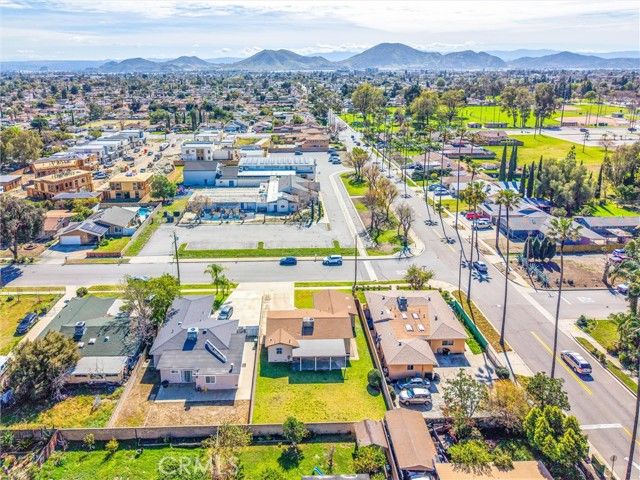 17320 Anastasia, Fontana, CA 92335