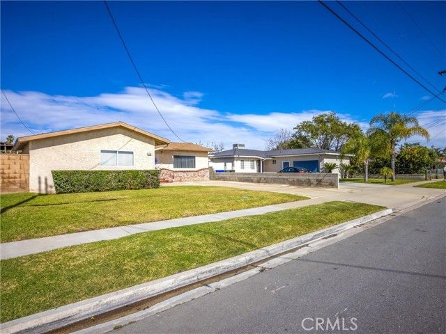 17320 Anastasia, Fontana, CA 92335