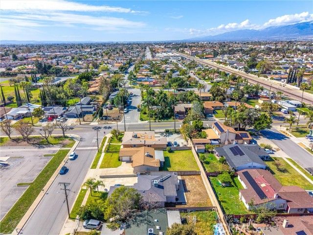 17320 Anastasia, Fontana, CA 92335