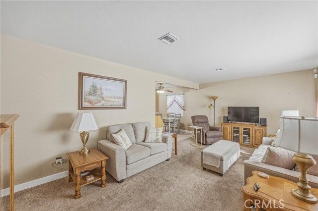 17320 Anastasia, Fontana, CA 92335
