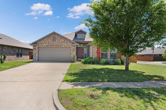 2372 NW 191st Court, Edmond, OK 73012
