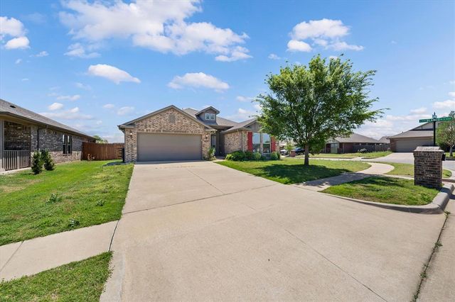 2372 NW 191st Court, Edmond, OK 73012