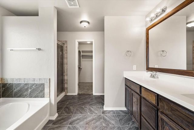 2372 NW 191st Court, Edmond, OK 73012