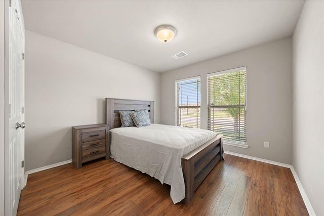 2372 NW 191st Court, Edmond, OK 73012