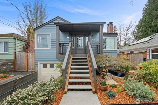 1035 NE 100th Street, Seattle, WA 98125