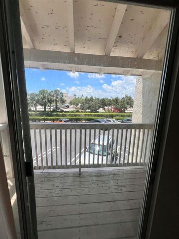 1500 N Congress Avenue B20, West Palm Beach, FL 33401