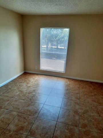 1500 N Congress Avenue B20, West Palm Beach, FL 33401