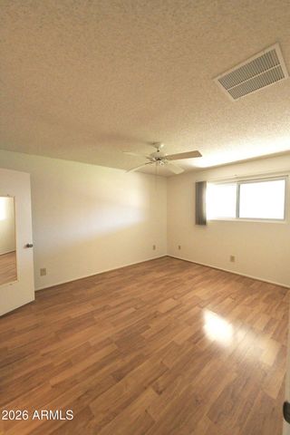 10118 N 97TH Drive A, Peoria, AZ 85345