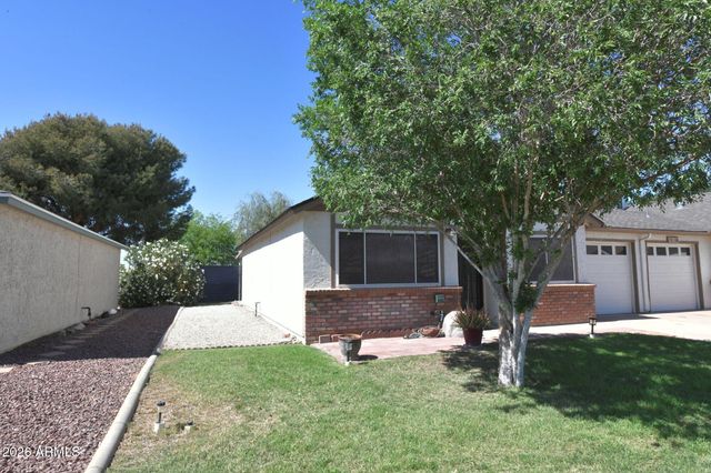 10118 N 97TH Drive A, Peoria, AZ 85345