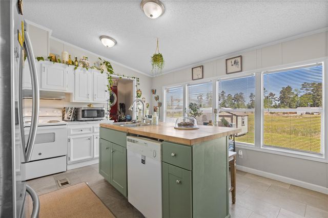 8021 Matthew Stevens Drive, Conroe, TX 77306