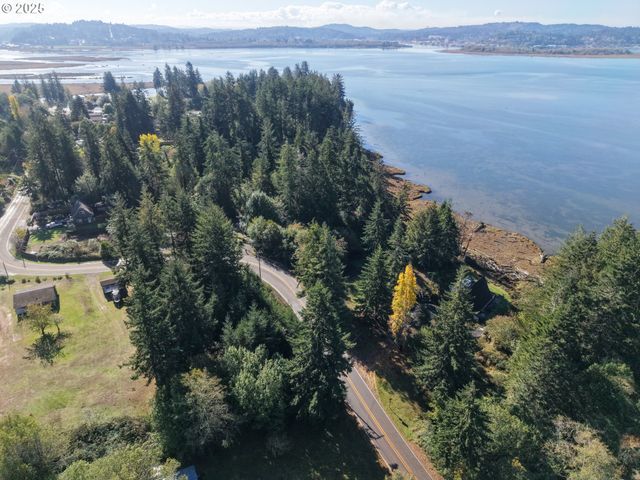 0 East Bay Rd, North Bend, OR 97459