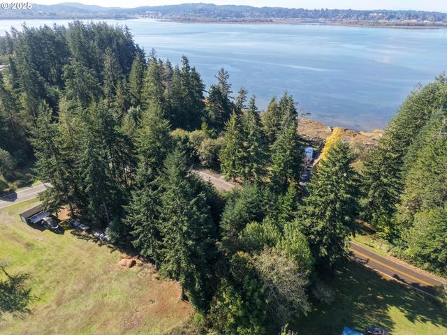 0 East Bay Rd, North Bend, OR 97459